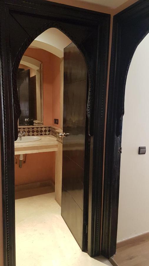 Luxury Apartment In The Heart Of Gueliz , Wifi, Pool Marrakesh Buitenkant foto