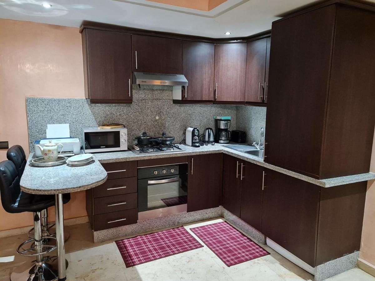 Luxury Apartment In The Heart Of Gueliz , Wifi, Pool Marrakesh Buitenkant foto